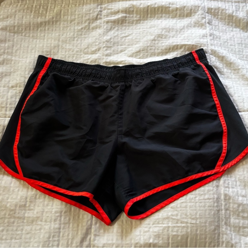 Athletic Works Gray and Pink Women's Shorts - Picture 2 of 4